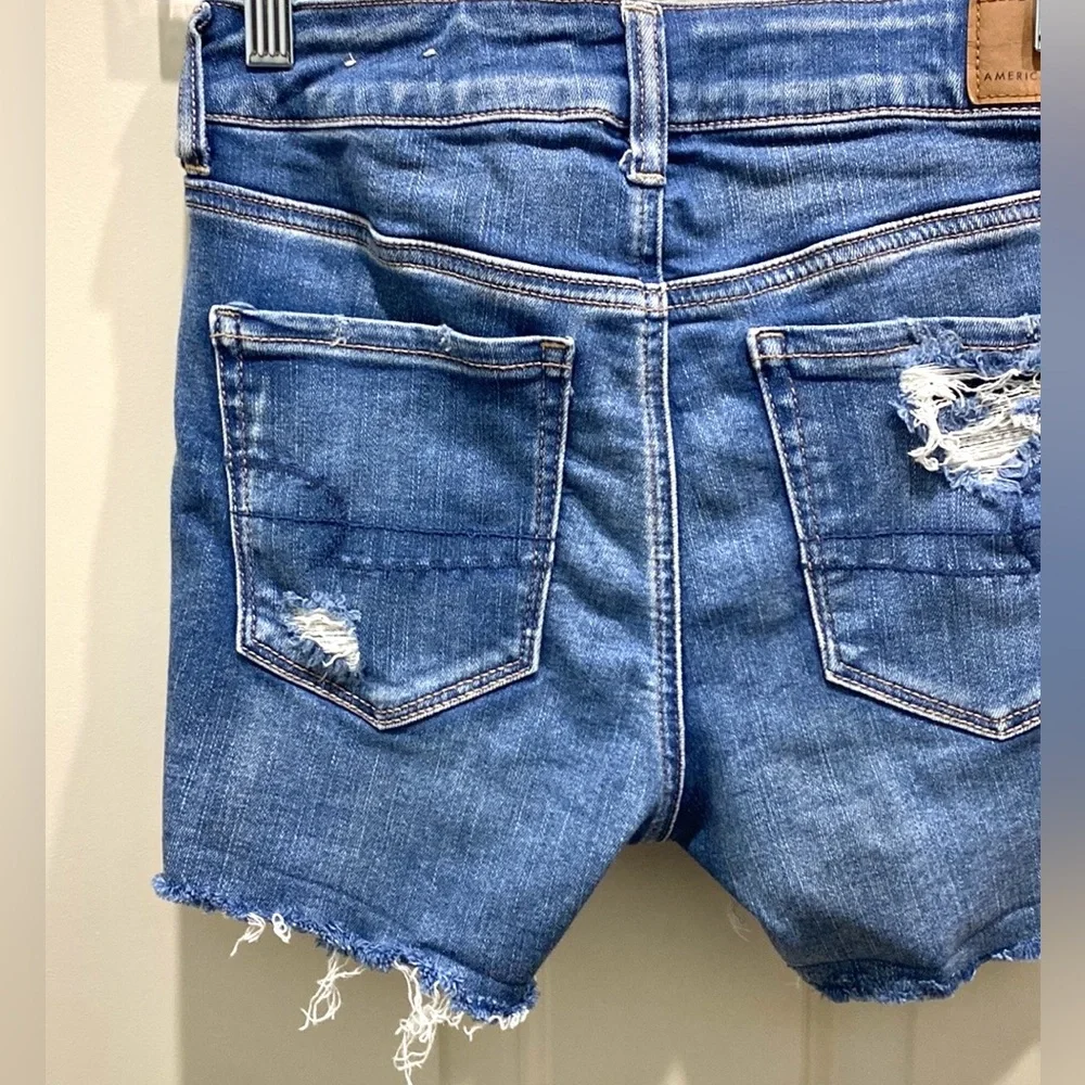 American Eagle Next Level Stretch HI-Rise Shortie SZ 4 Festival Boho Jean Shorts